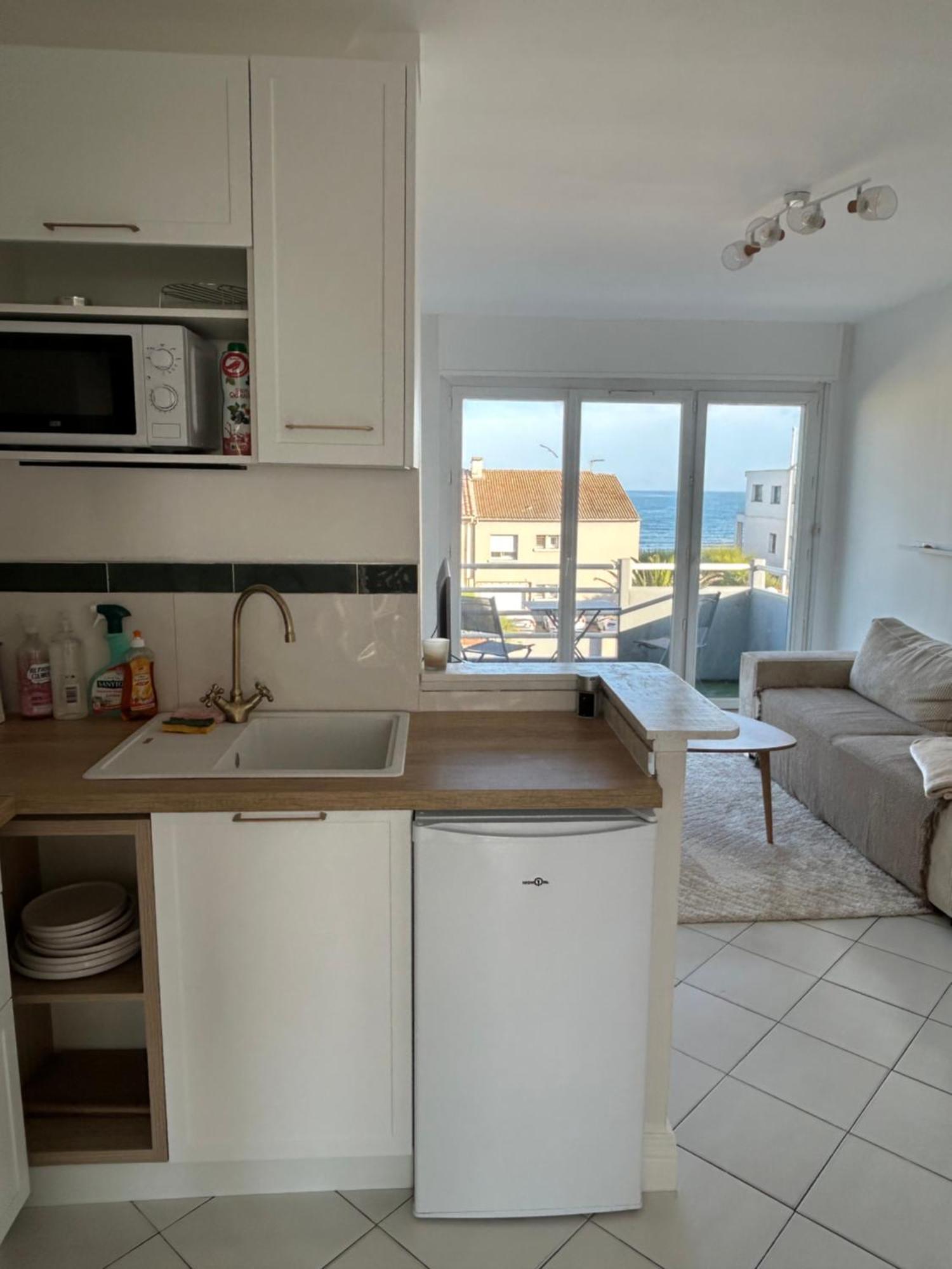 Appartement Traversant Vue Mer Et Etang Mauguio Exterior photo